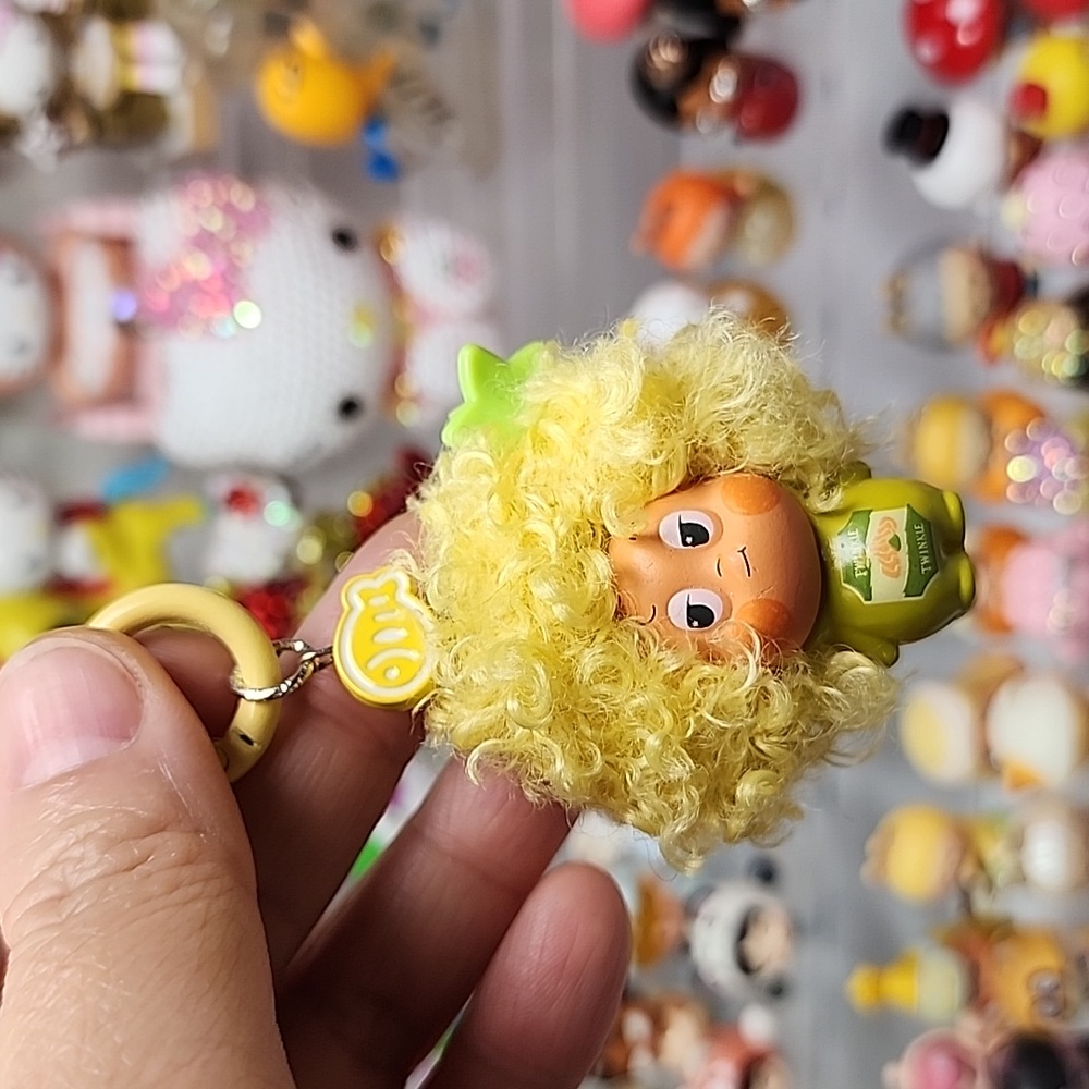 Cute Curly-Haired Twinkle Twinkle Keychain